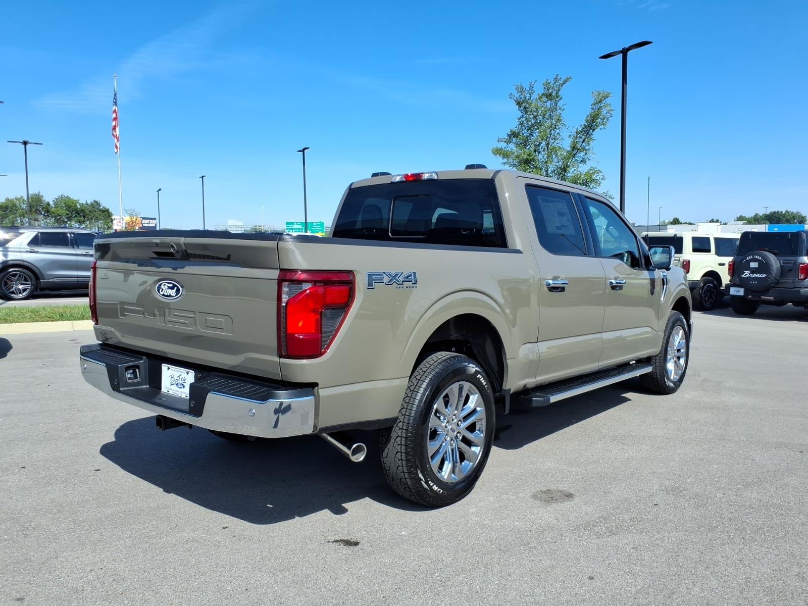 New 2026 Ford F150 XLT w/ Equipment Group 302A MID AWD/4WD image 3