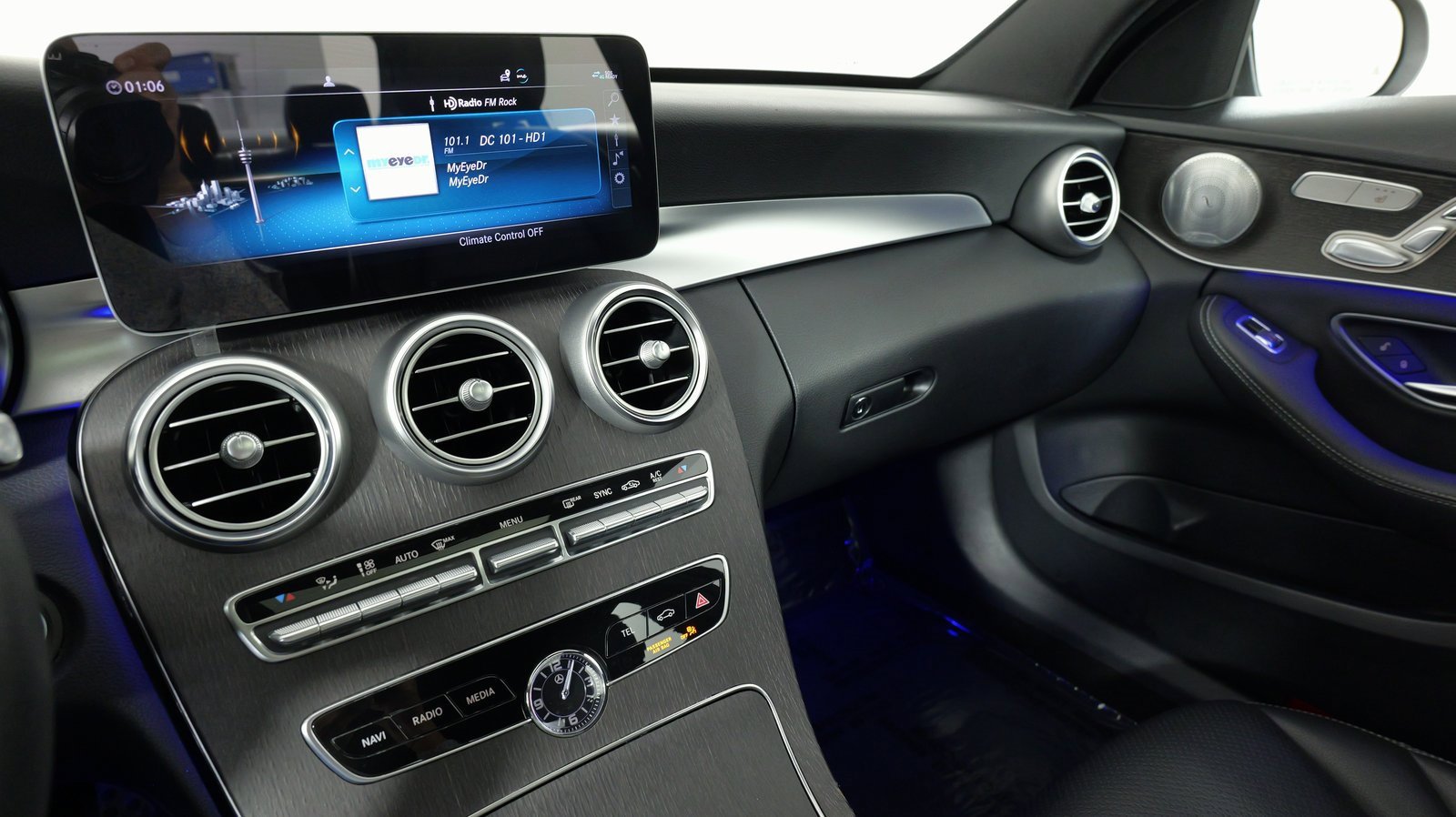 Used 2020 Mercedes-Benz C 300 4MATIC Sedan image 47