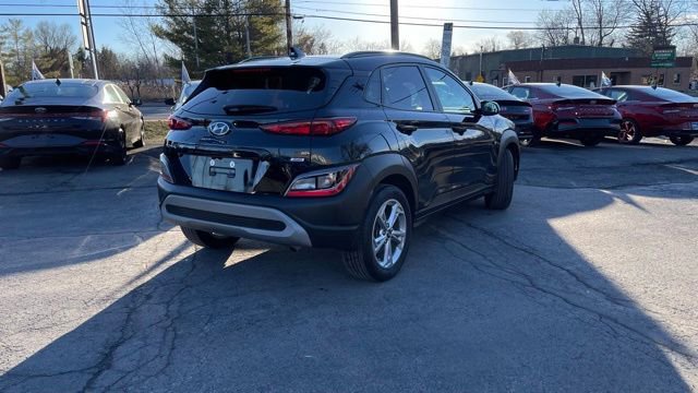 Used 2023 Hyundai Kona SEL image 9