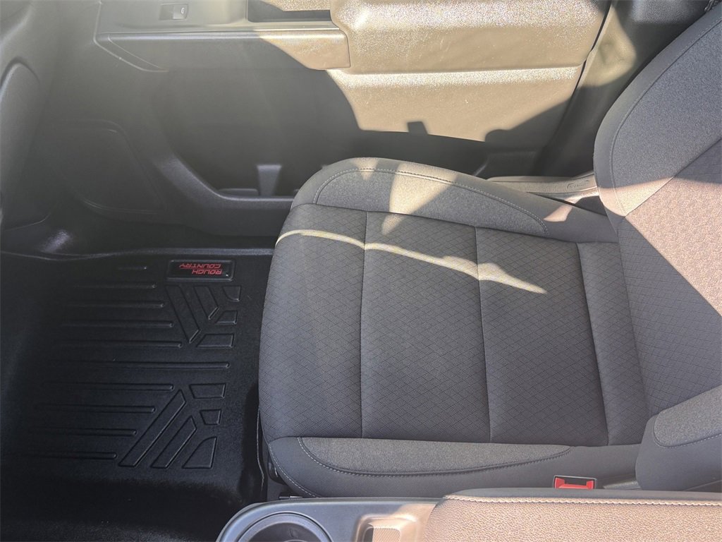 Used 2023 Chevrolet Silverado 1500 Custom image 22