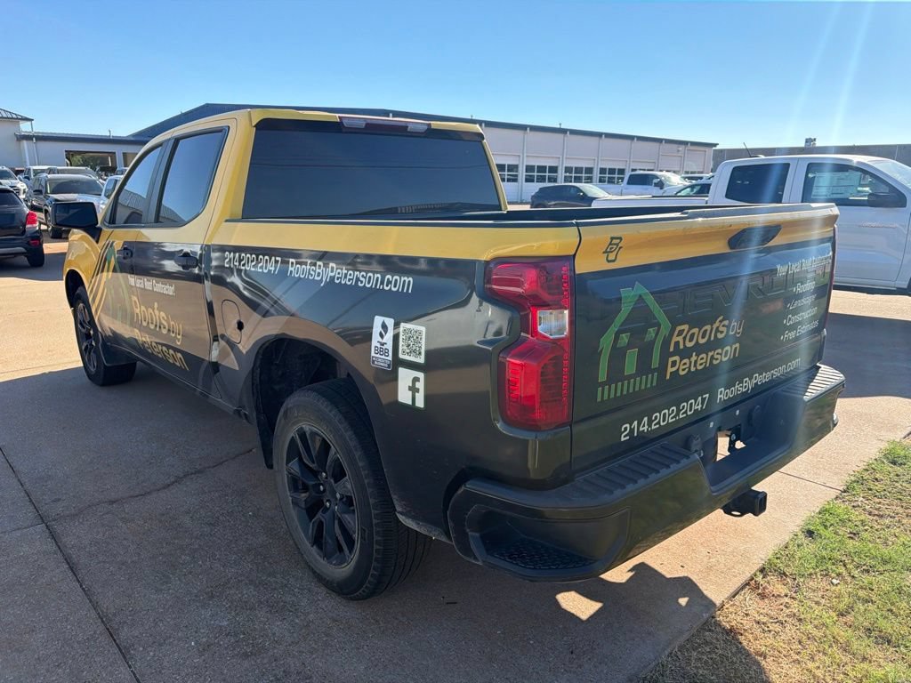 Used 2023 Chevrolet Silverado 1500 Custom w/ LPO, Dark Essentials Package RWD image 6