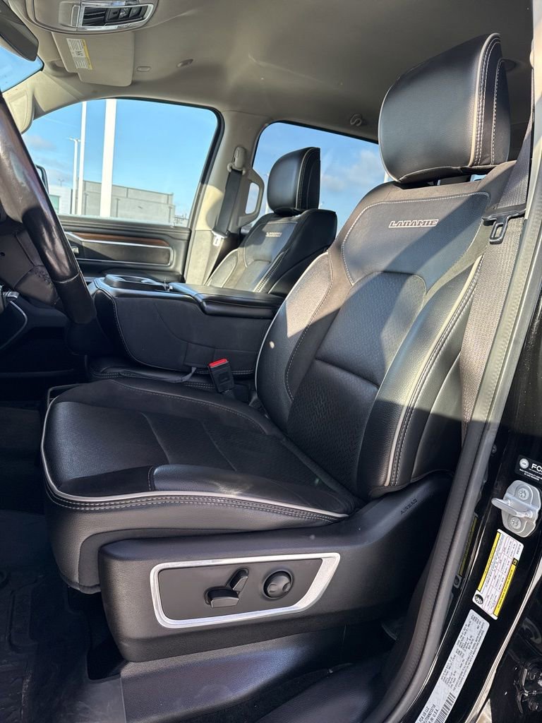 Used 2022 RAM 1500 Laramie AWD/4WD image 12