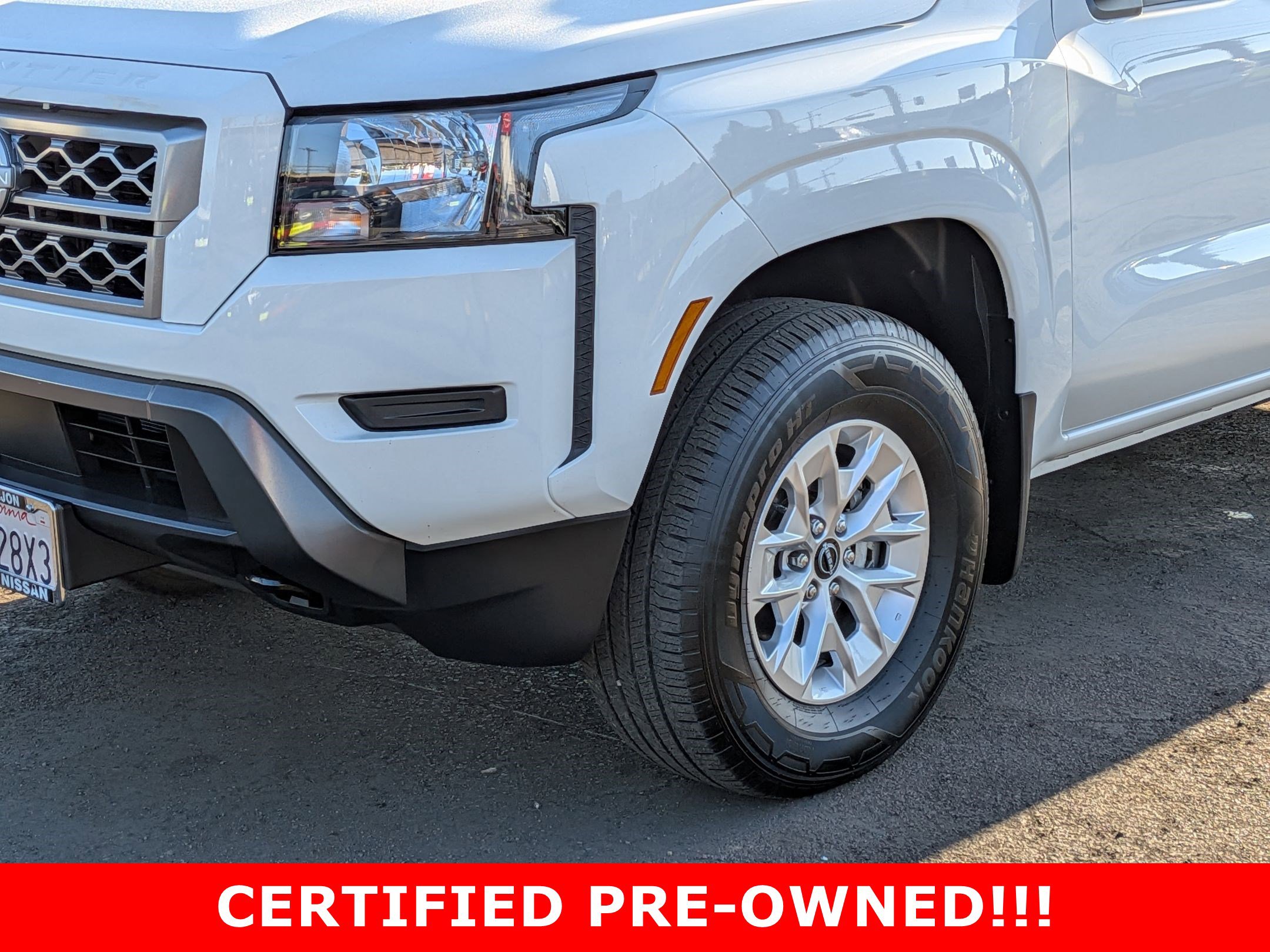 Certified 2024 Nissan Frontier SV image 9