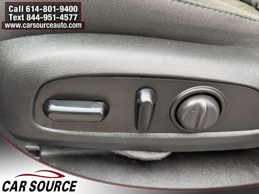 Used 2019 Chevrolet Blazer LT image 16