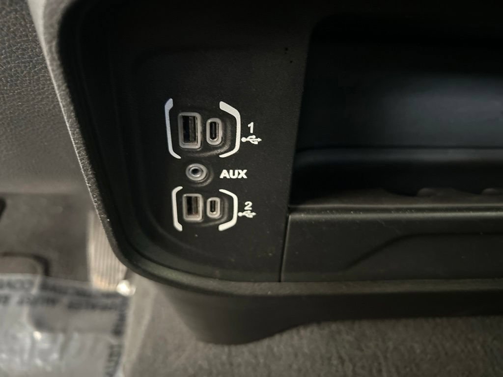 Used 2024 RAM 3500 Big Horn AWD/4WD image 54