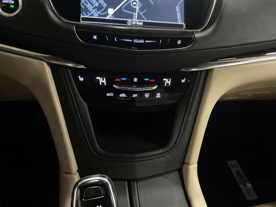 Used 2019 Cadillac XT5 Luxury image 33