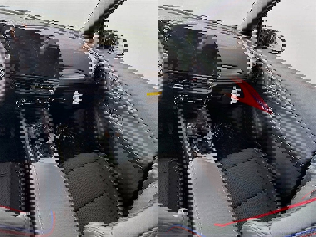 New 2026 Chevrolet Equinox EV RS image 18