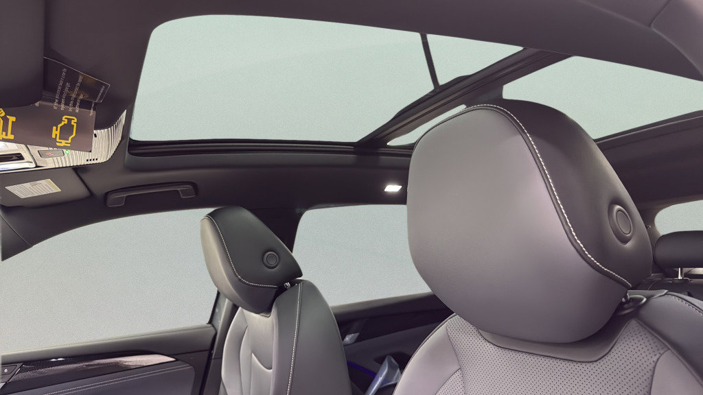 New 2026 Volkswagen Tiguan SE R-Line image 34