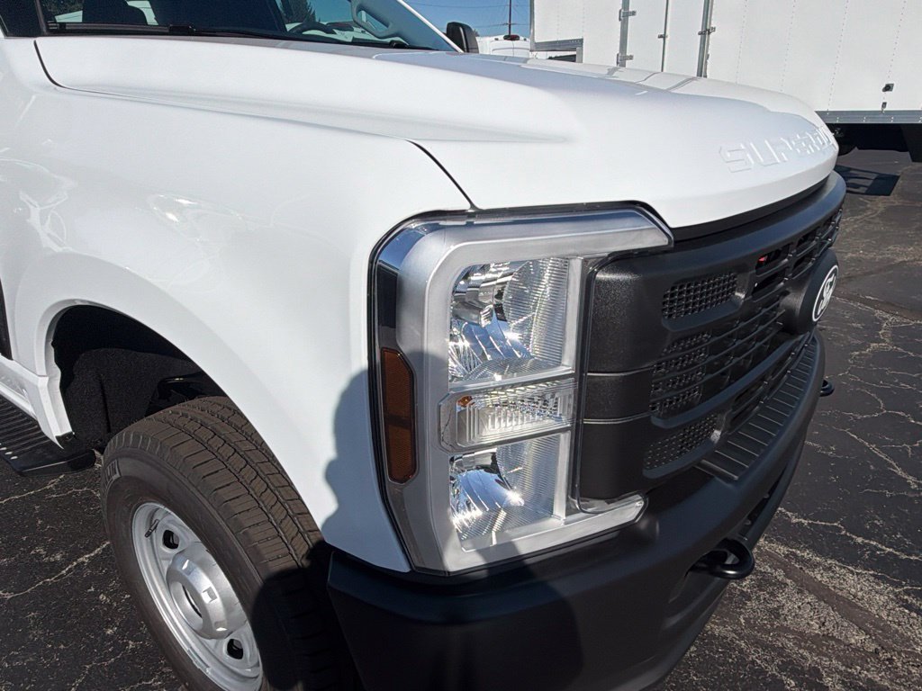 New 2027 Ford F250 XL w/ Snow Plow Prep Package AWD/4WD image 10