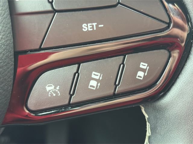 Used 2022 Chrysler Pacifica Touring AWD/4WD image 44