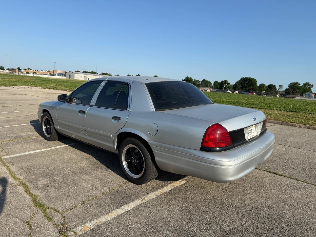 Used 2007 Ford Crown Victoria Police Interceptor RWD image 6