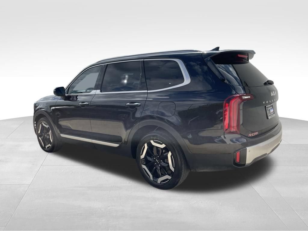 Used 2023 Kia Telluride S w/ S Sunroof Package AWD/4WD image 7