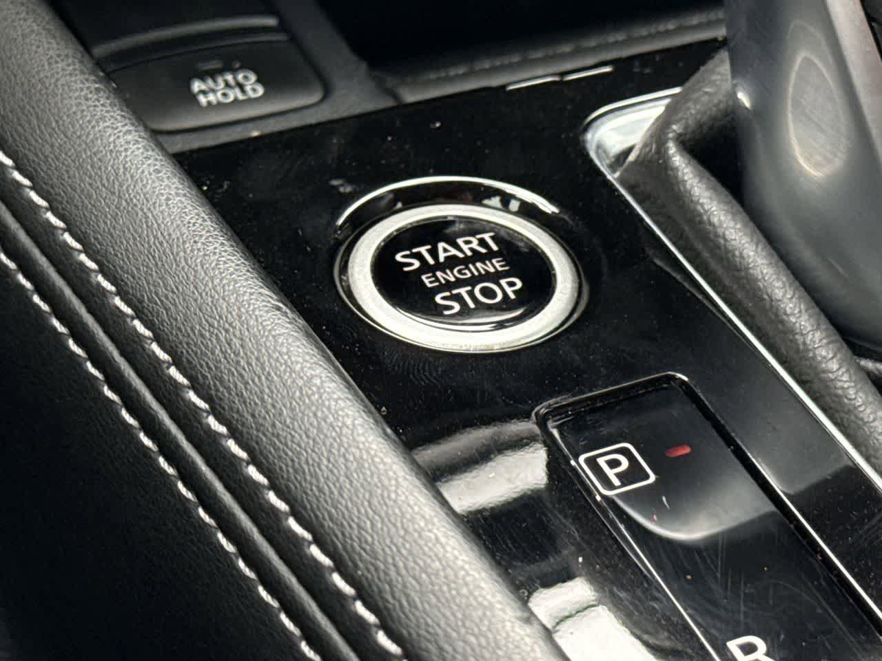 Used 2023 Nissan Kicks SR FWD image 17
