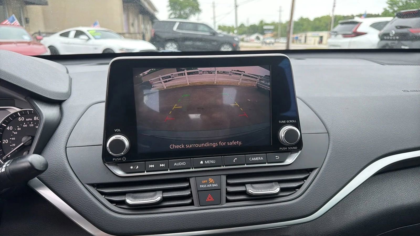 Used 2020 Nissan Altima 2.5 S FWD image 17