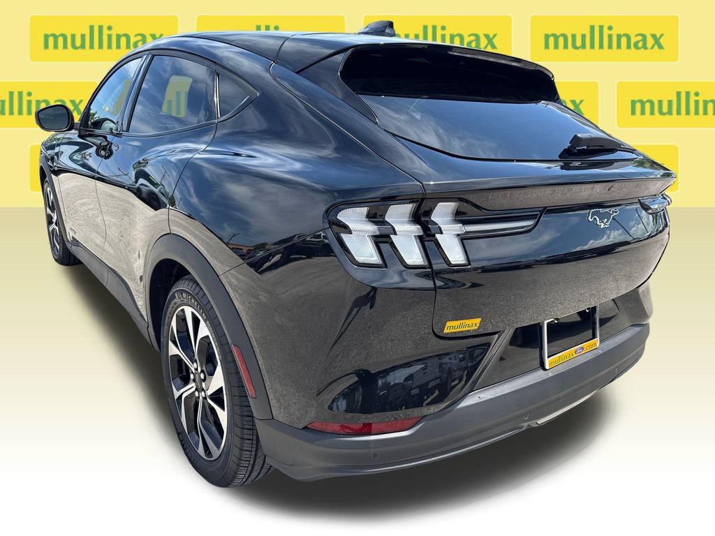 Certified 2025 Ford Mustang Mach-E Select w/ Comfort Package Lite RWD image 9