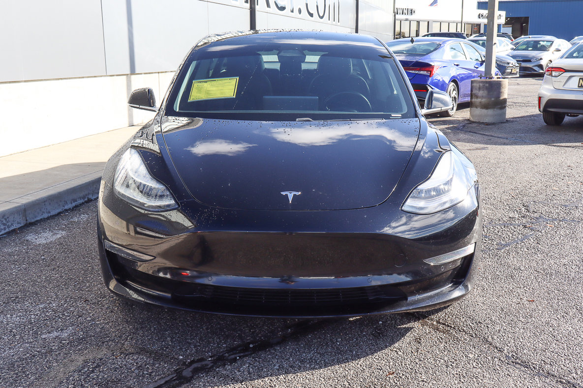 Used 2019 Tesla Model 3 Performance image 2