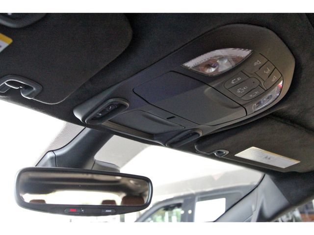 Used 2025 Chrysler Pacifica Pinnacle FWD image 22