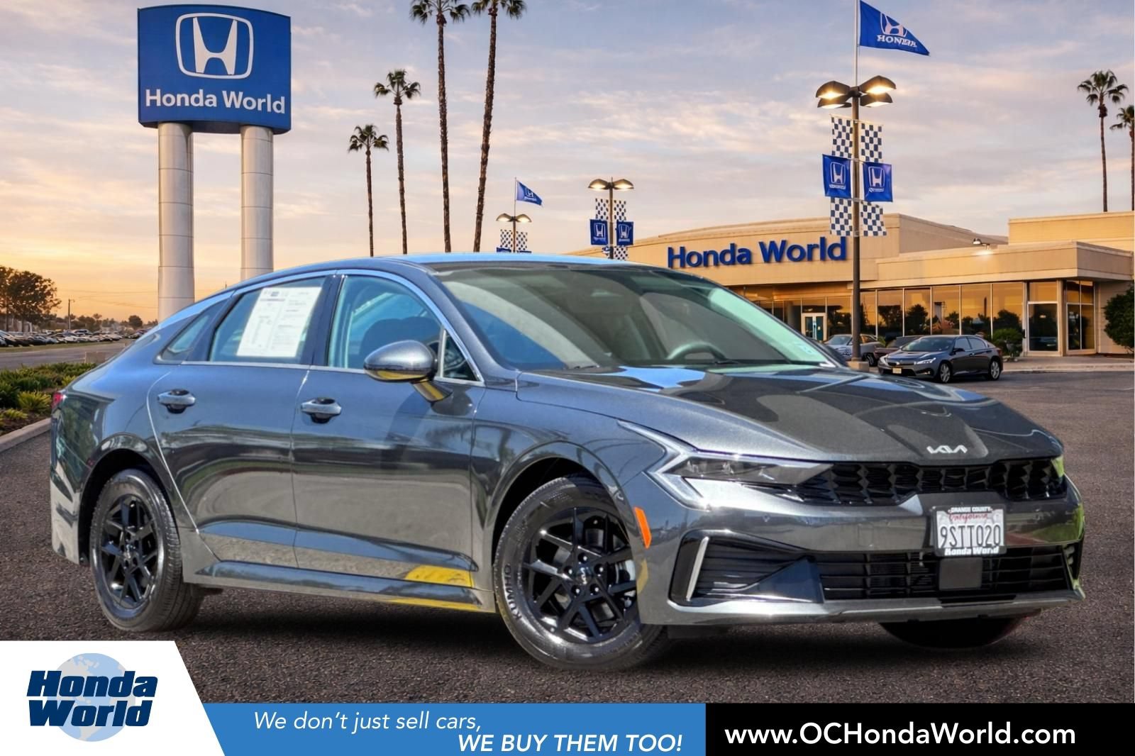 Used 2025 Kia K5 LXS FWD image 1
