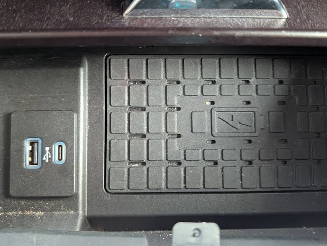 Used 2023 Ford Expedition Max Platinum AWD/4WD image 21