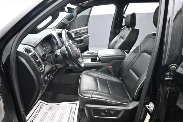 Used 2020 RAM 1500 Limited w/ Black Appearance Package AWD/4WD image 12