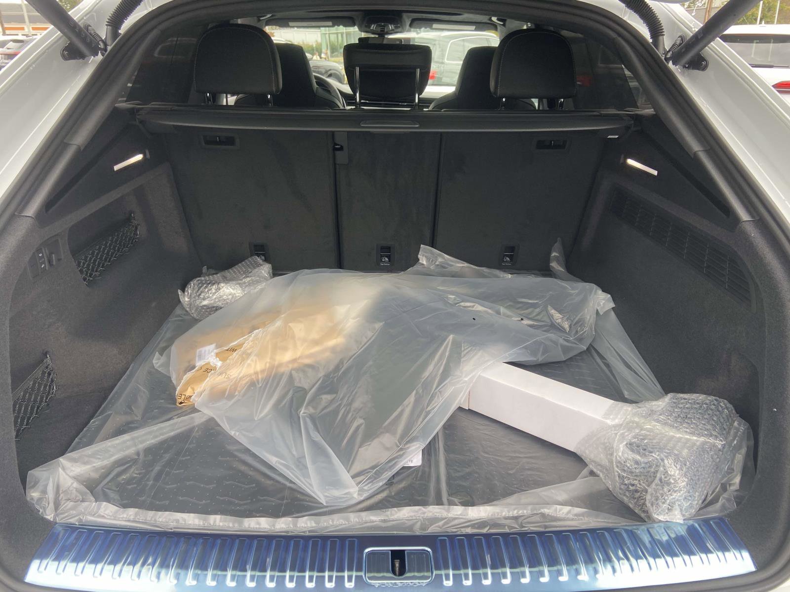 New 2026 Audi SQ8 Prestige image 12