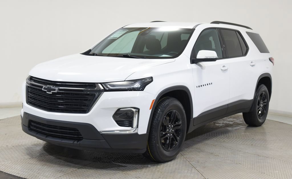 Used 2023 Chevrolet Traverse LT image 6