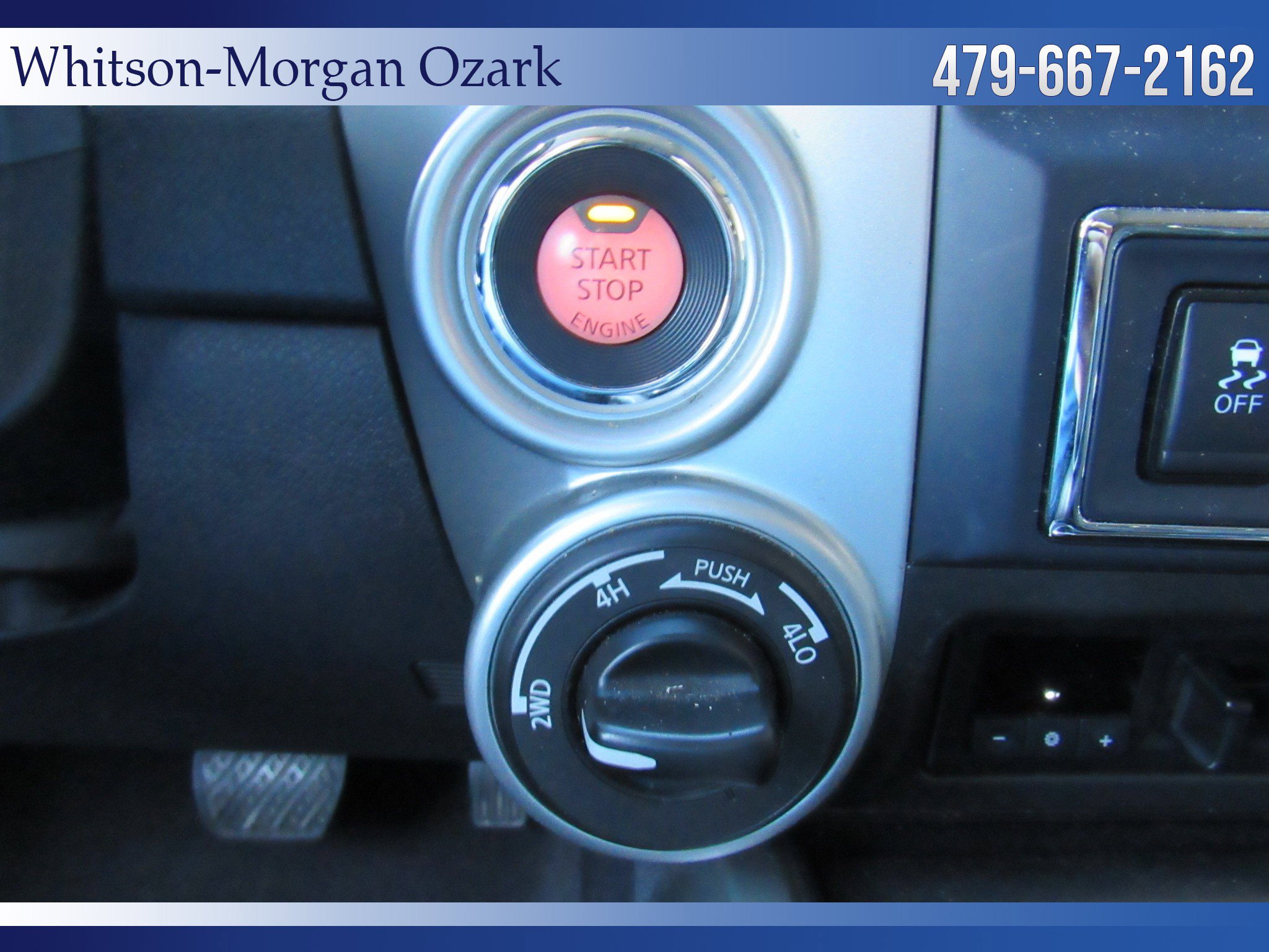 Used 2018 Nissan Titan SV w/ SV Convenience Package image 41