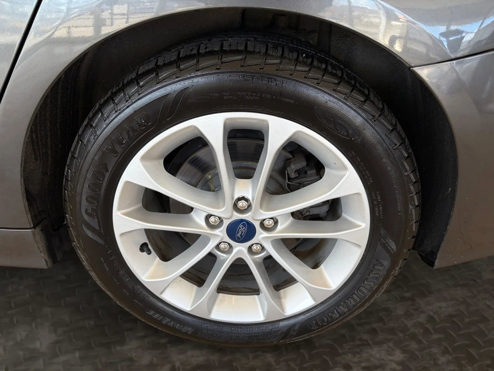 Used 2019 Ford Fusion SE image 68