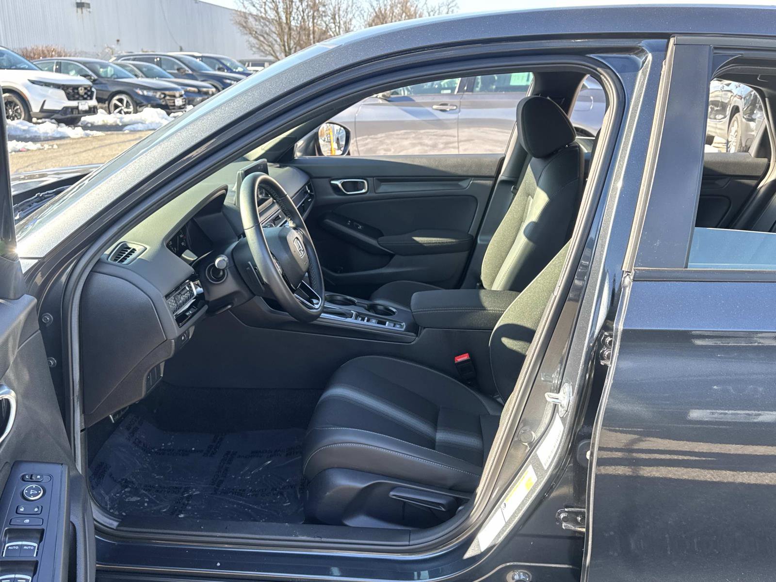 Used 2025 Honda Civic Sport image 19