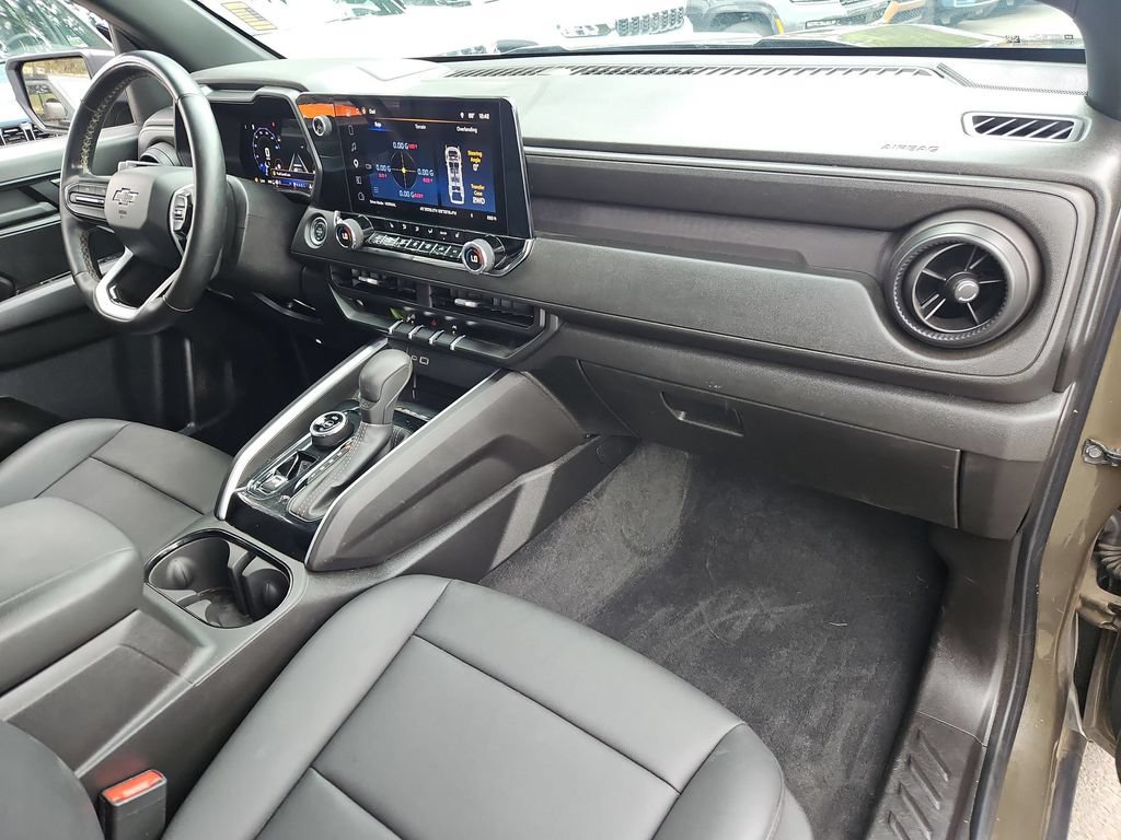 Used 2025 Chevrolet Colorado Trail Boss AWD/4WD image 17