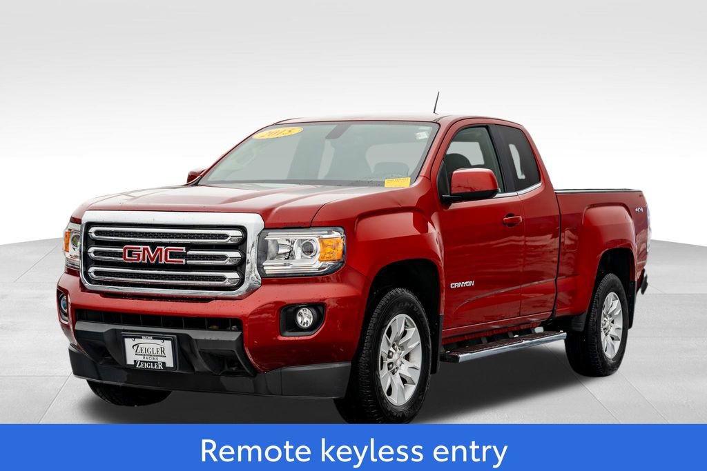 Used 2015 GMC Canyon SLE image 3