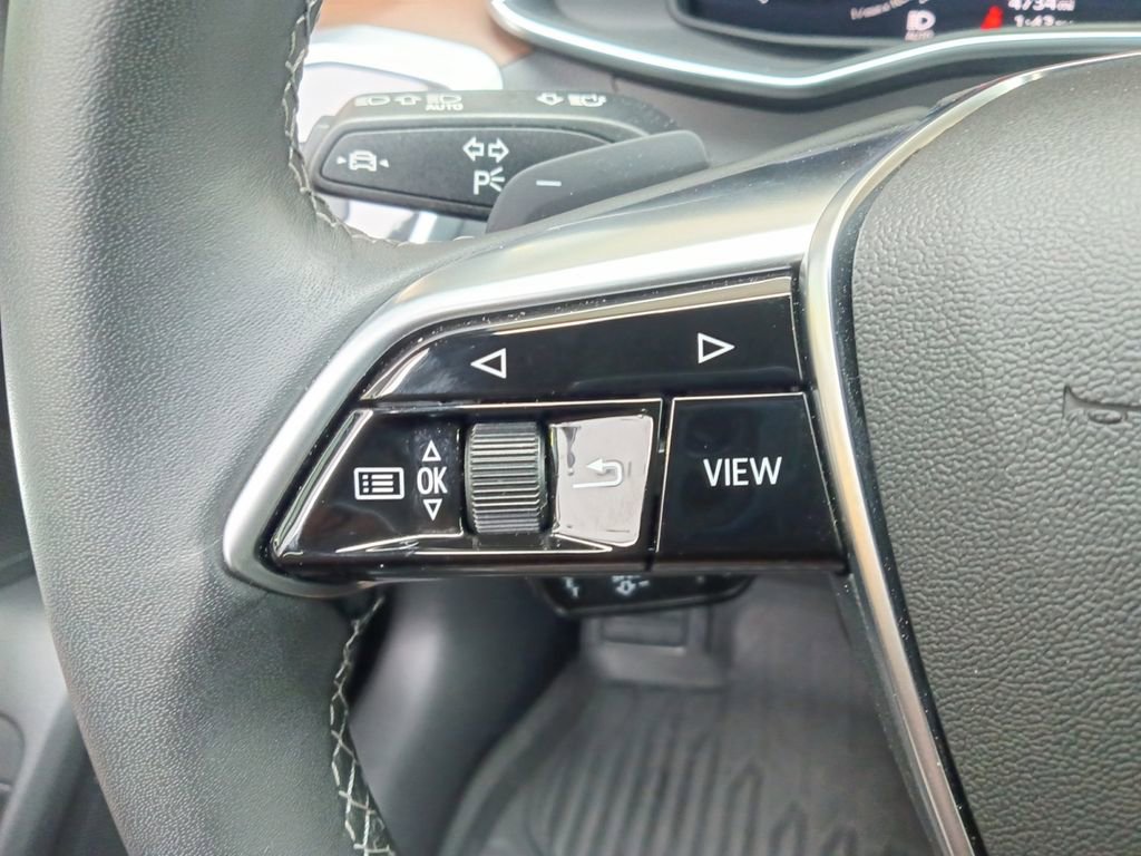 Used 2025 Audi A6 Premium Plus image 11