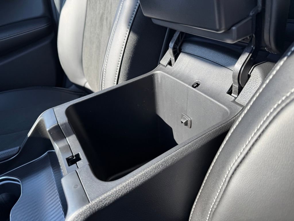 New 2025 Jeep Grand Cherokee Altitude image 24