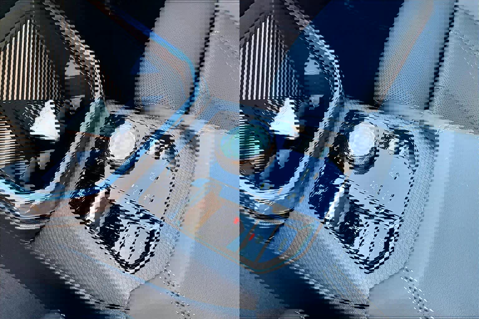 Certified 2025 BMW X3 xDrive30i image 17