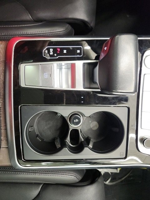 Used 2019 Audi Q8 Prestige image 69