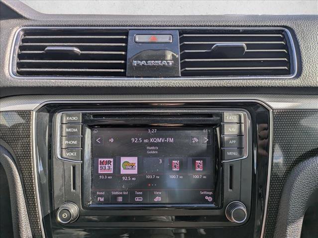 Used 2019 Volkswagen Passat 2.0T SE R-Line image 12