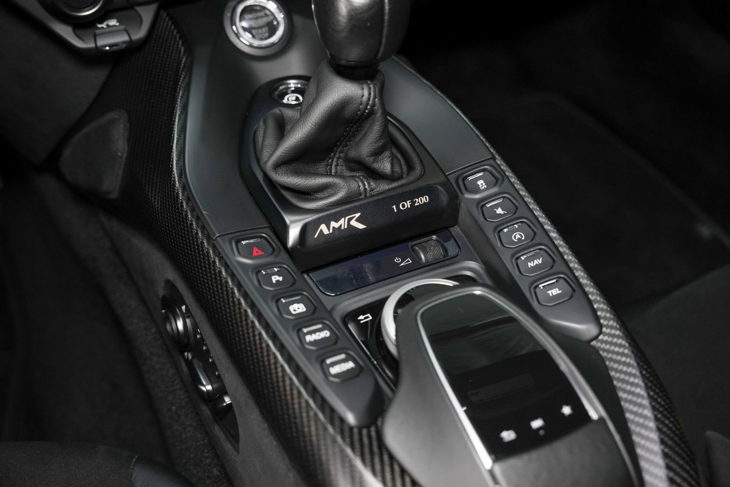 Used 2020 Aston Martin V8 Vantage AMR RWD image 46