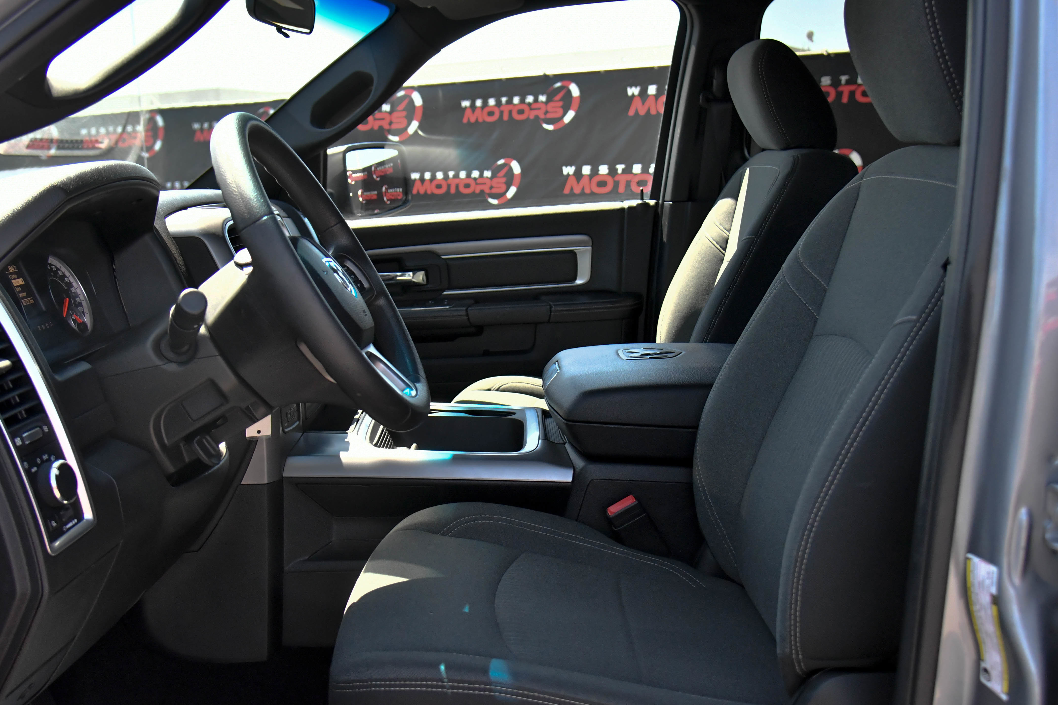 Used 2023 RAM 1500 Classic Warlock AWD/4WD image 18
