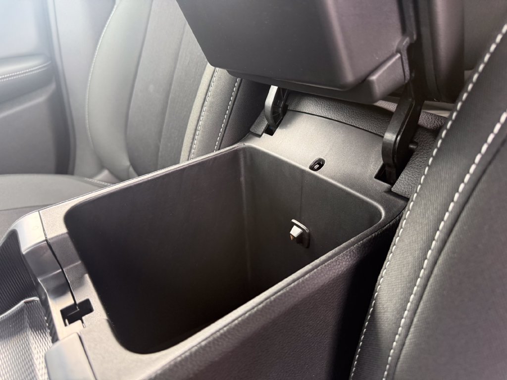 New 2026 Jeep Grand Cherokee Laredo RWD image 21