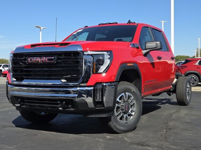 New 2025 GMC Sierra 3500 Pro w/ Convenience Package image 2