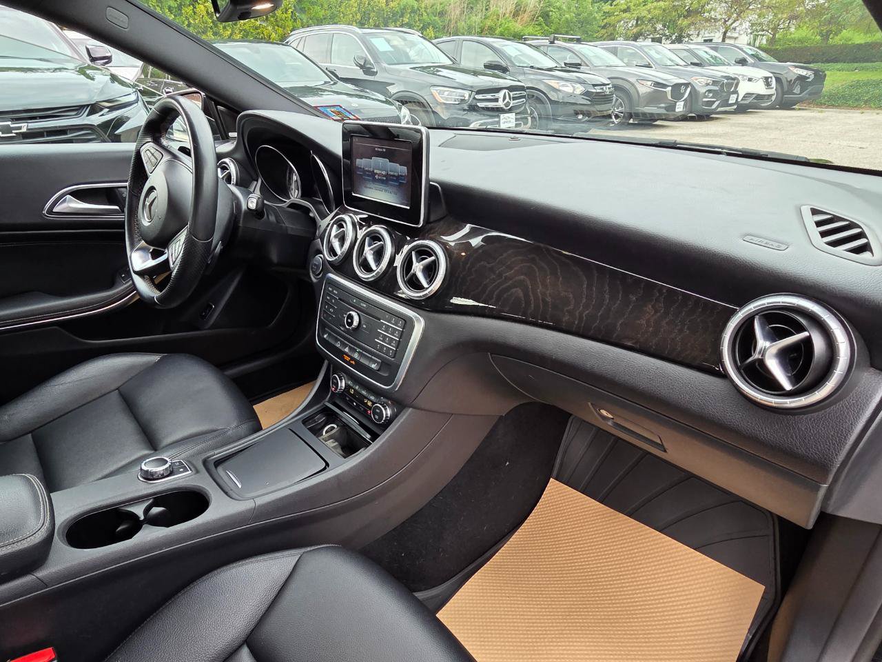 Used 2015 Mercedes-Benz CLA 250 4MATIC image 18