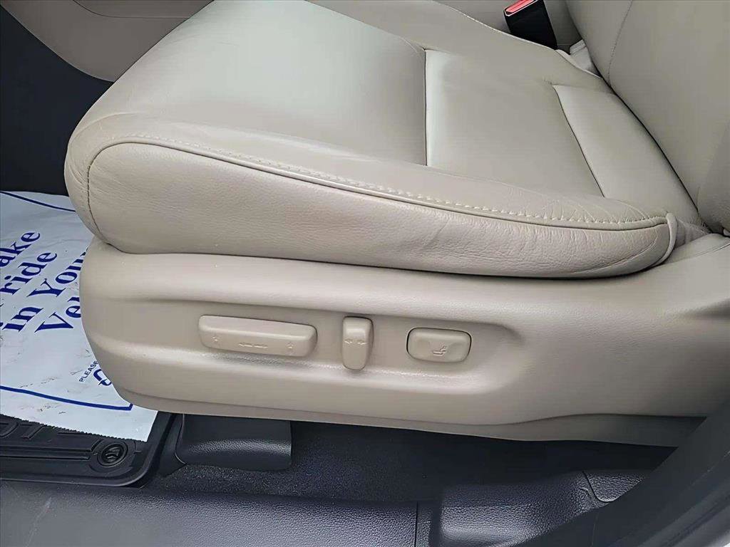 Used 2021 Honda Pilot EX-L image 16