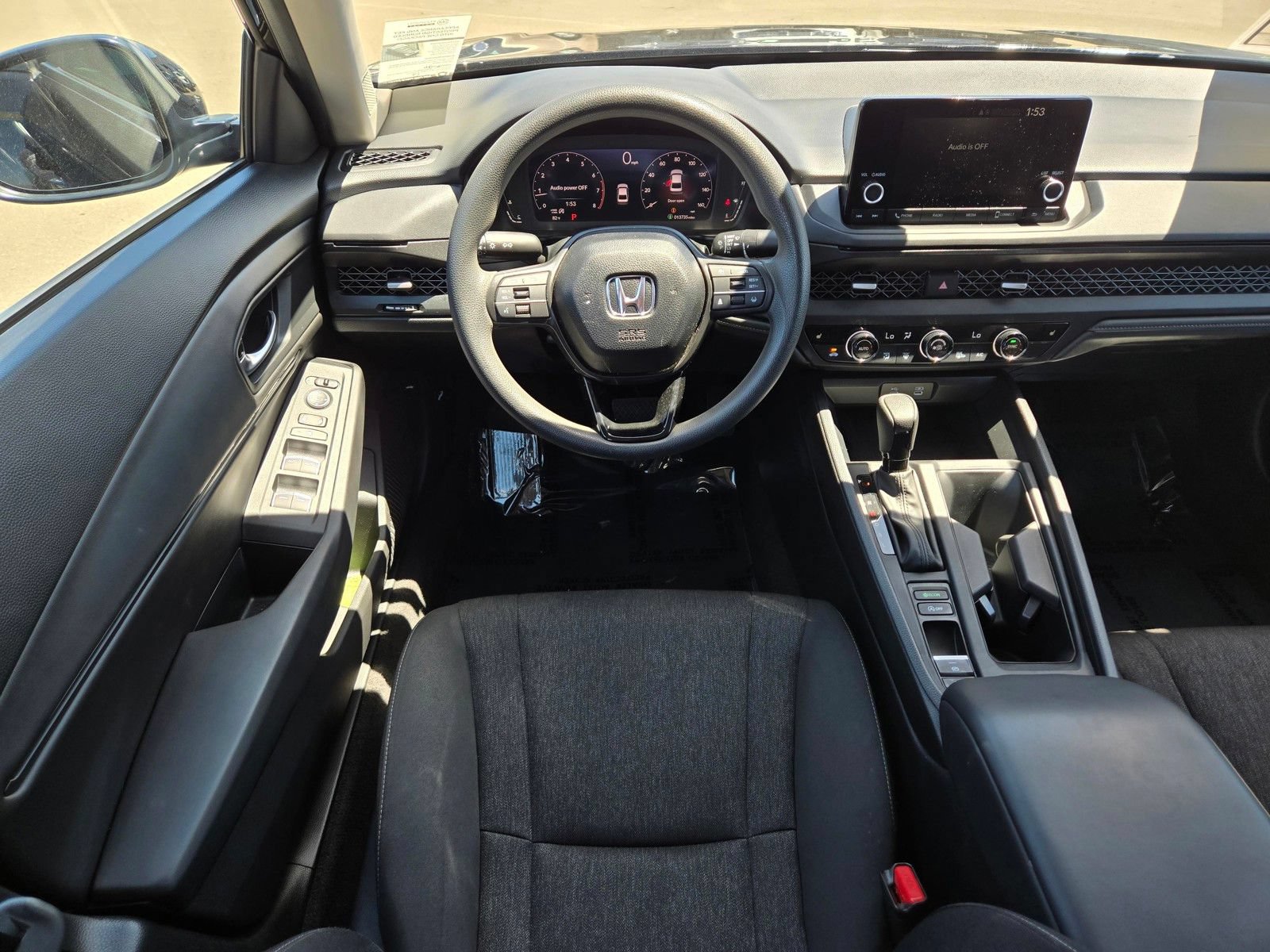Certified 2025 Honda Accord SE image 18