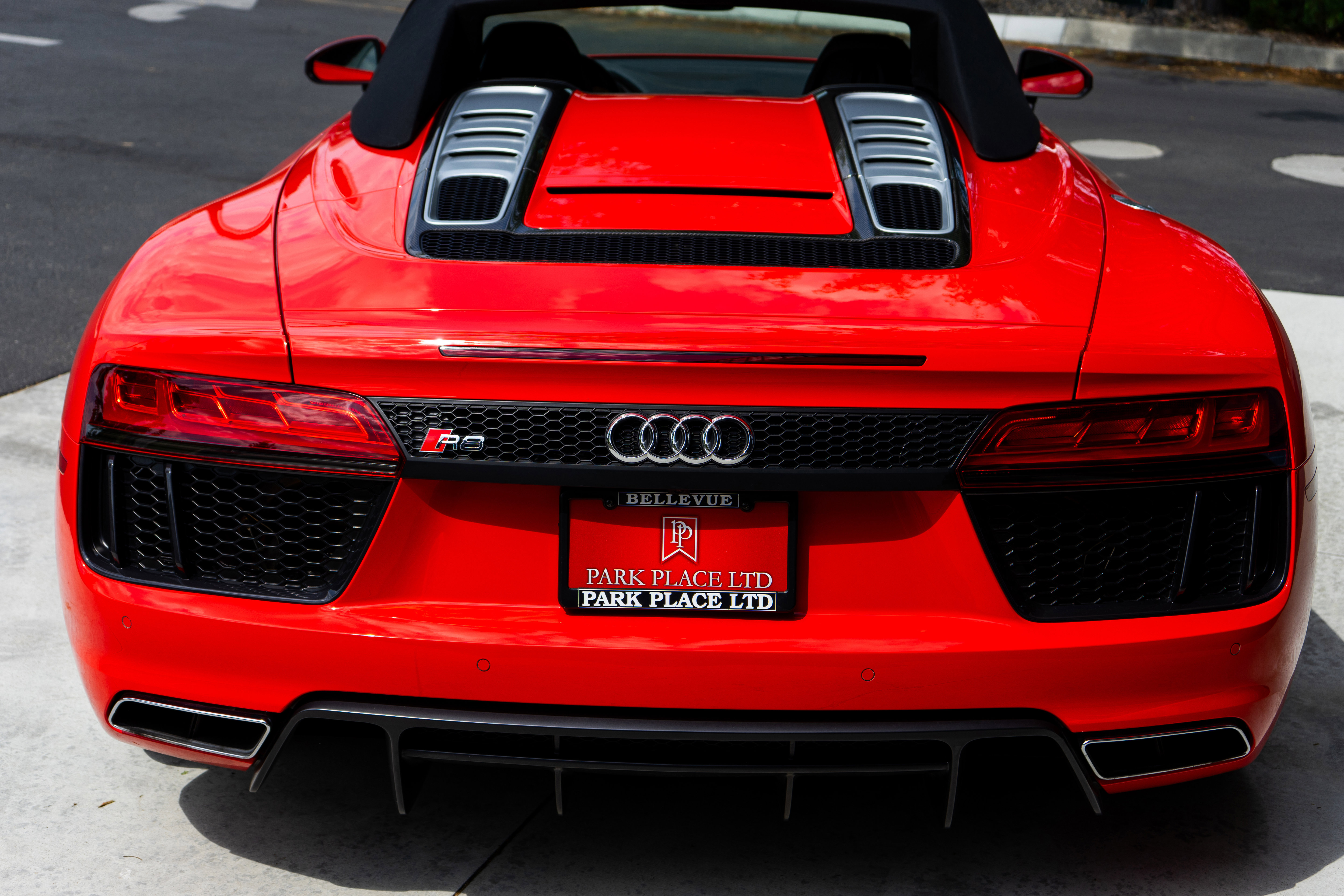 Used 2017 Audi R8 V10 image 60