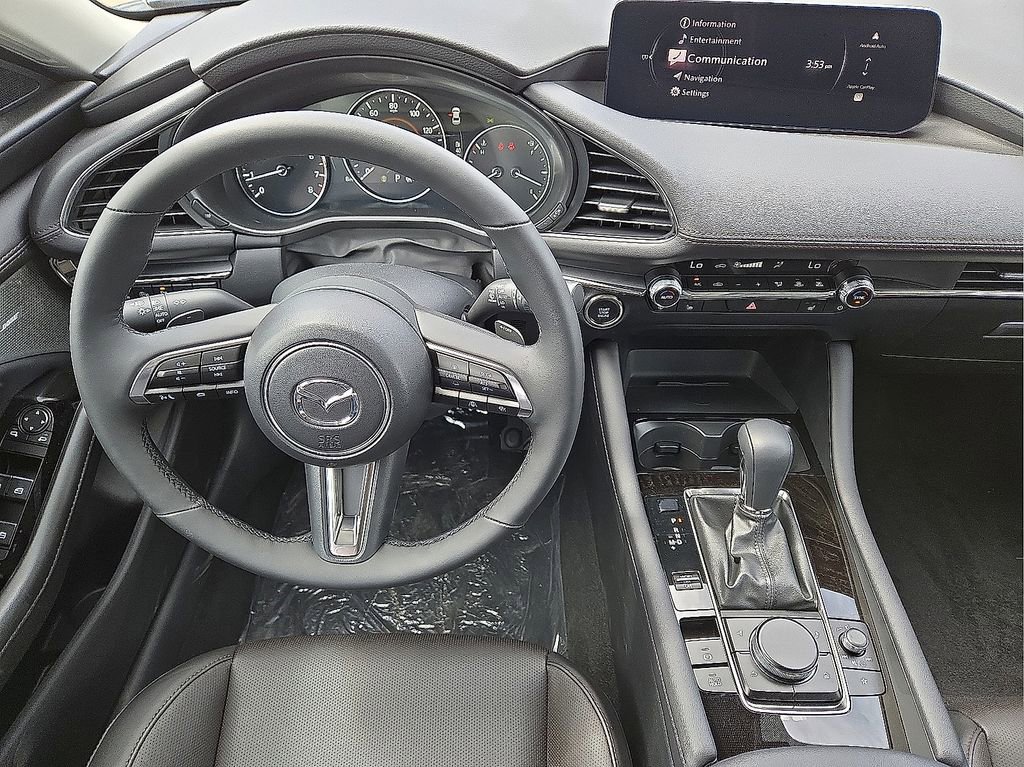 New 2025 MAZDA MAZDA3 2.5 Turbo Sedan w/Premium Plus image 16