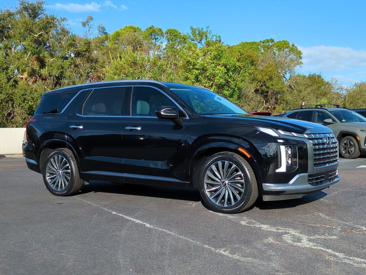 Certified 2023 Hyundai Palisade Calligraphy image 3