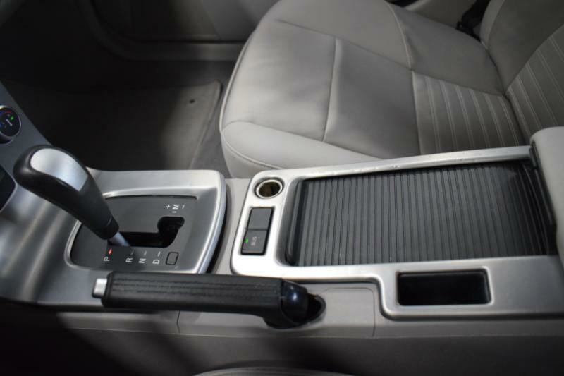 Used 2010 Volvo S40 2.4i image 25