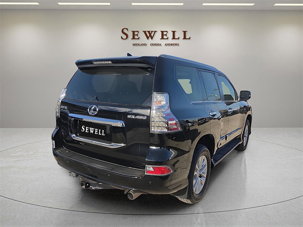 Used 2018 Lexus GX 460 image 4