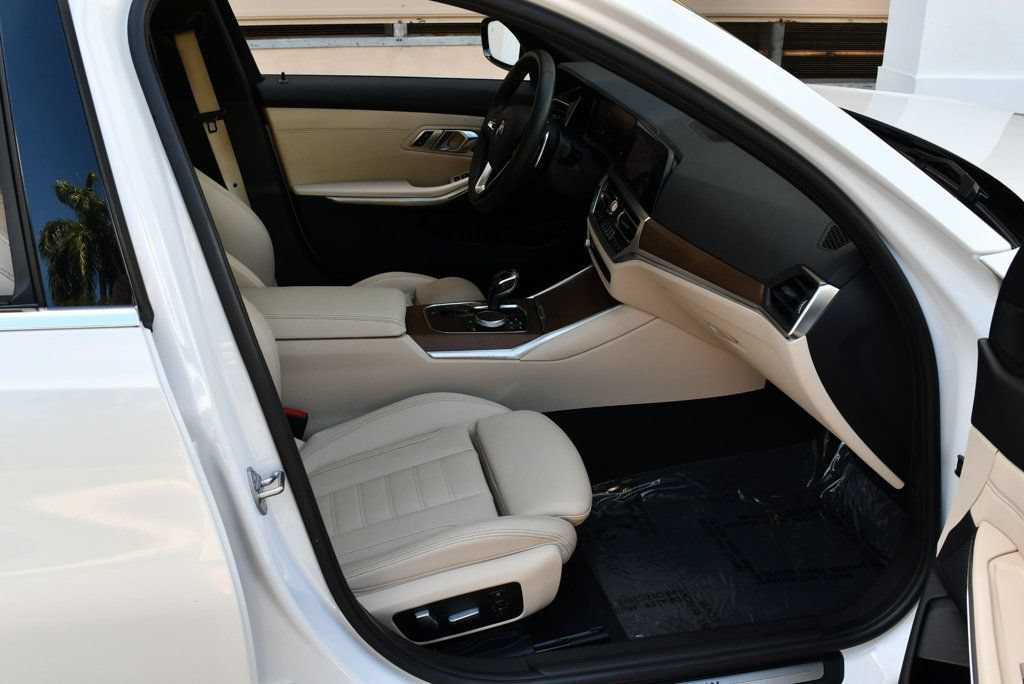 Used 2019 BMW 330i Sedan w/ Convenience Package RWD image 40