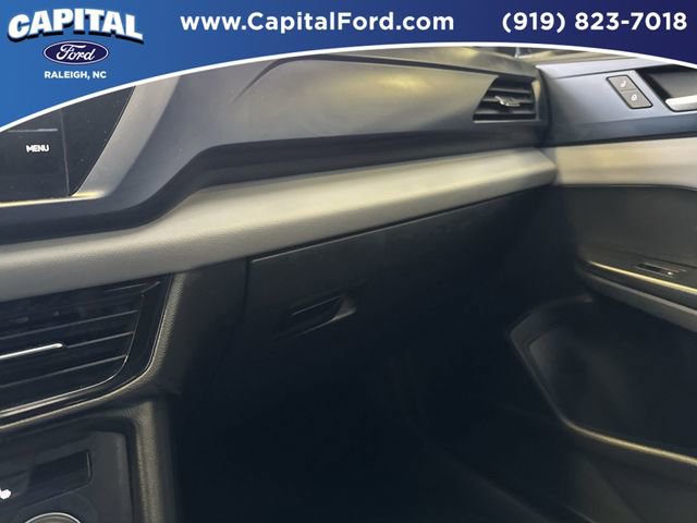 Used 2022 Volkswagen Taos SE image 26